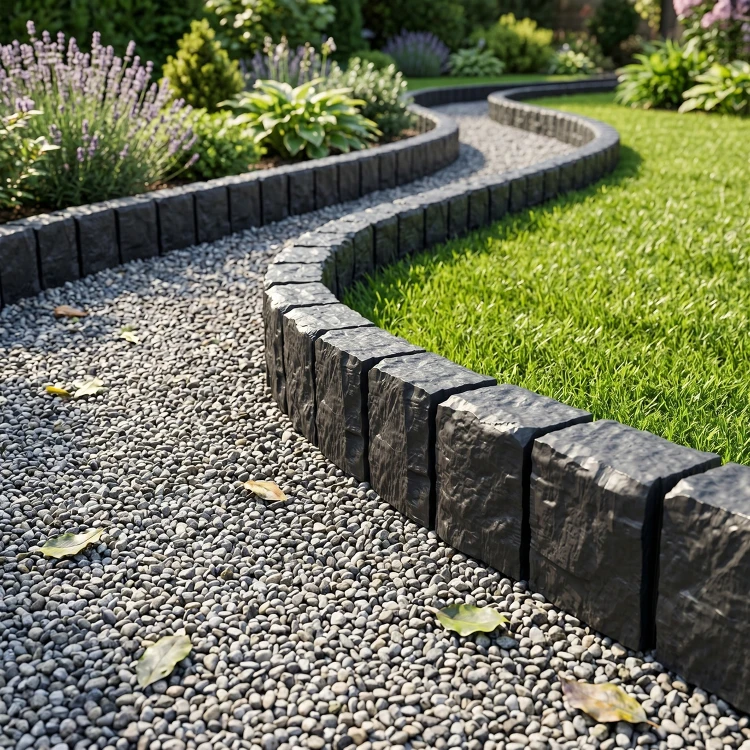Antracytowa palisada granitowa - obrzeże trawnikowe